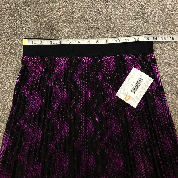 NWT LuLaRoe Jill Purple Skirt with Cole Haan Purple Wedges Size Small and 9.5B - Picture 10 of 12